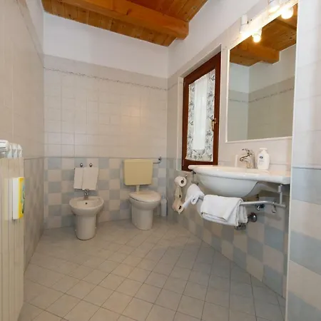 Bauernhof Lis Rosis